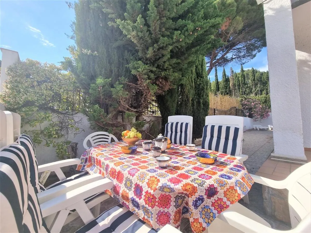 Holiday Home Betty L' Escala Spanien