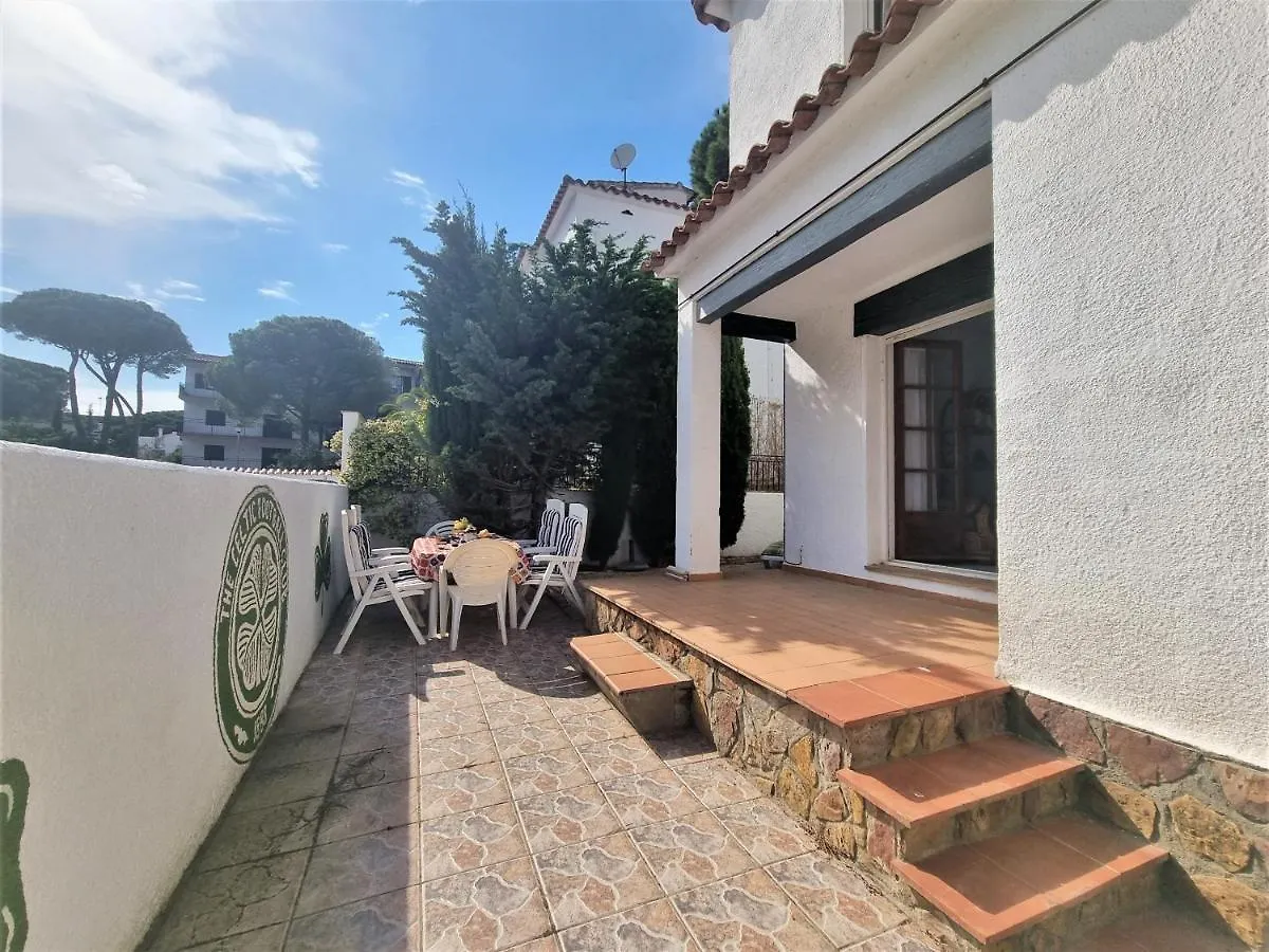 Holiday Home Betty L' Escala Villa